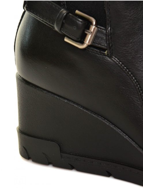 Miana női bokacsizma MARGY