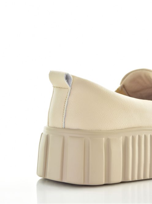 Miana női slipon GYNEVRA