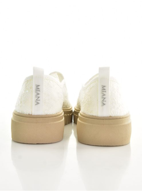 Miana női slipon IYANA